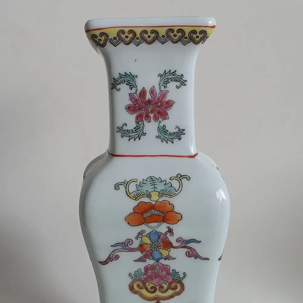 Chinese Porcelain Square Vase Hand Painted Floral Decor 10